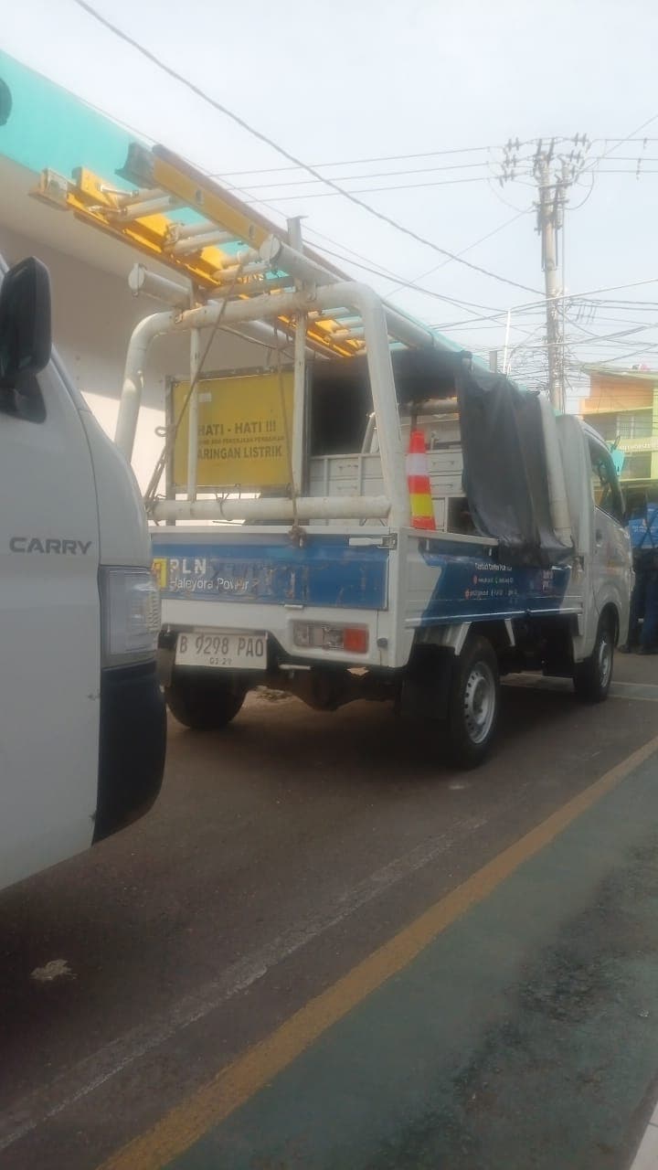 Armada operasional tim siap ditugaskan ke lokasi pelanggan